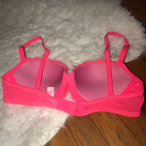 Victoria Secret Pink Floral Lace Hot Pushup Bra - Picture 3 of 5
